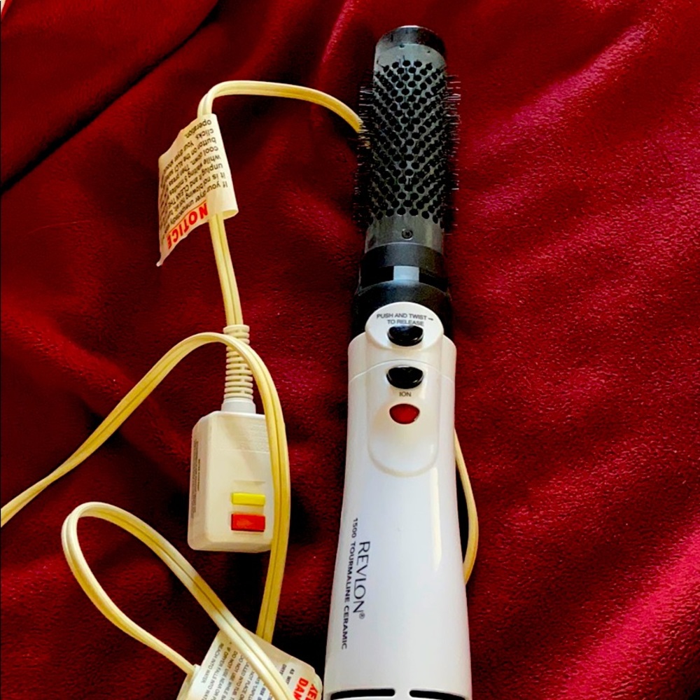 Revlon volumizer hair dryer